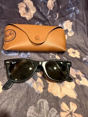 Ray-Ban Black Wayfarer Sunglasses RB2140 (considered kids but fits small heads)